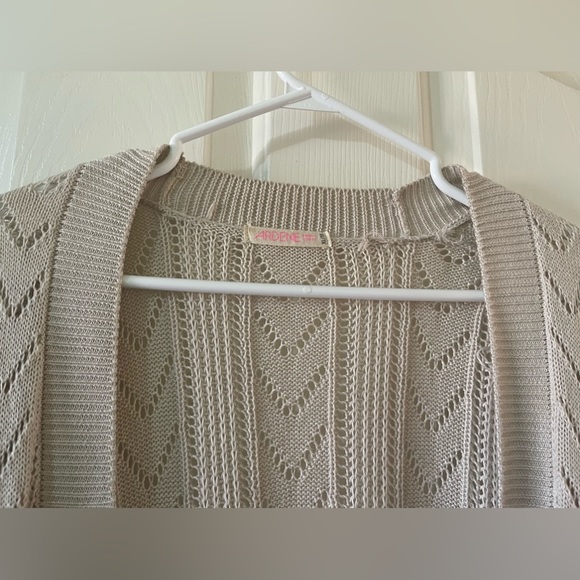 Beige cardigan - Picture 3 of 3